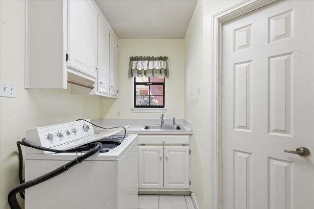 3910 Bandera Drive, De Cordova, TX 76049