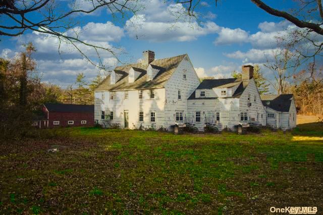 380, Dix Hills, NY 11746