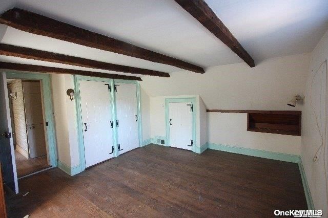 380, Dix Hills, NY 11746