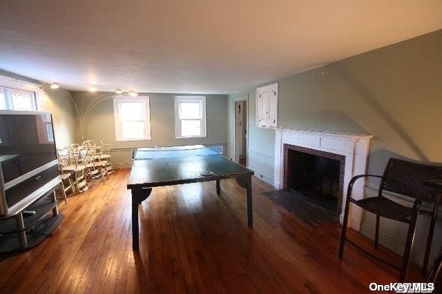 380, Dix Hills, NY 11746