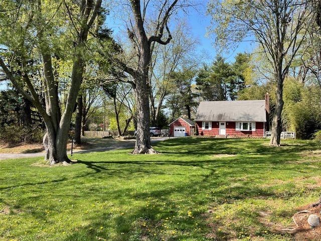 380, Dix Hills, NY 11746