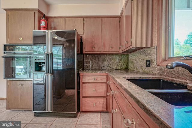 197 PARK AVE, Hammonton, NJ 08037