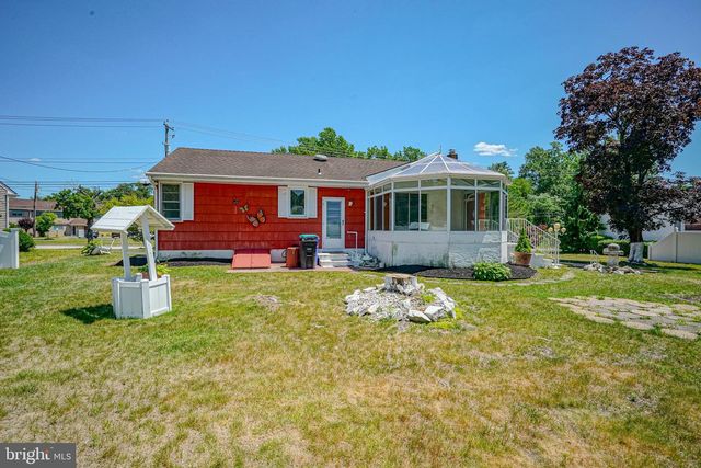 197 PARK AVE, Hammonton, NJ 08037
