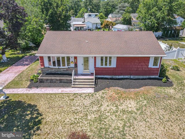 197 PARK AVE, Hammonton, NJ 08037