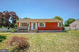 197 PARK AVE, Hammonton, NJ 08037