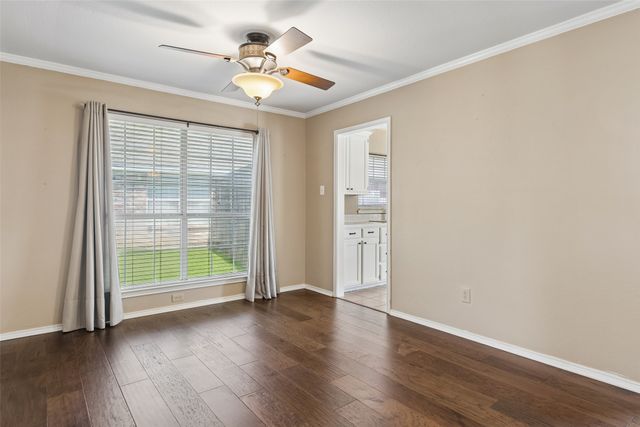 1549 Waterford Drive, Lewisville, TX 75077