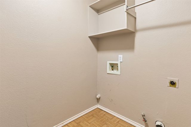 1549 Waterford Drive, Lewisville, TX 75077