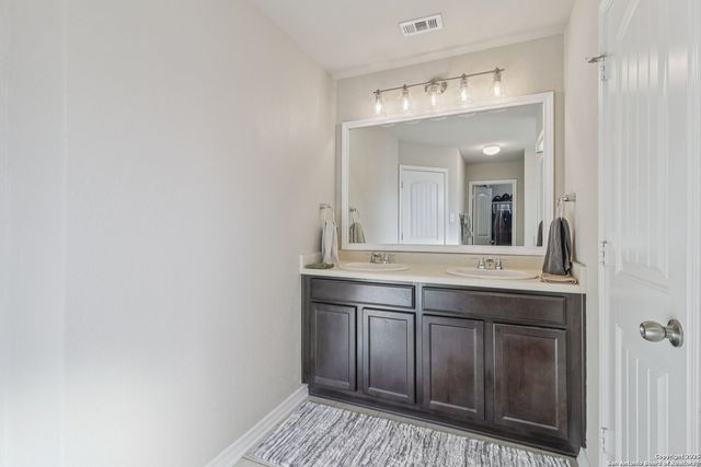 1413 Slate Cyn, San Antonio, TX 78245