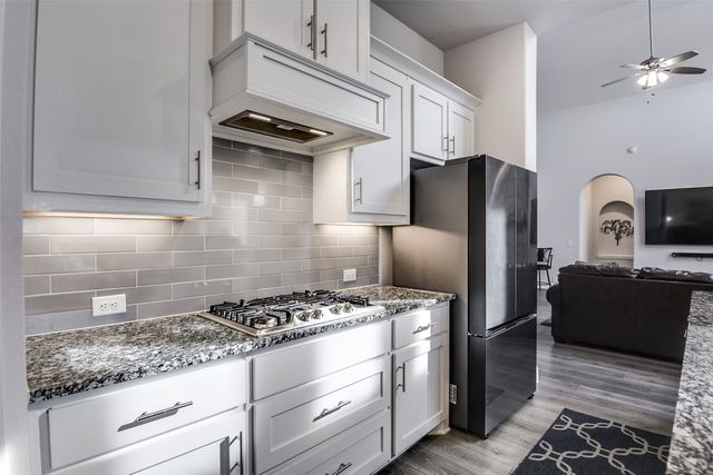 1905 Winter Court, Midlothian, TX 76065