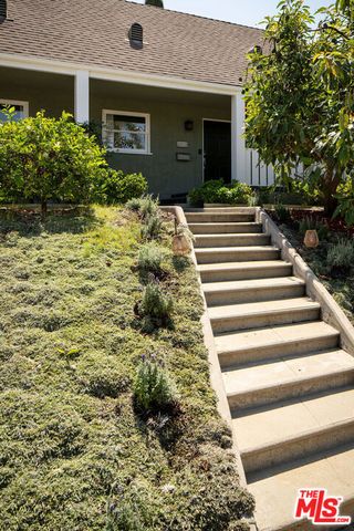 1012 S Longwood Avenue, Los Angeles, CA 90019