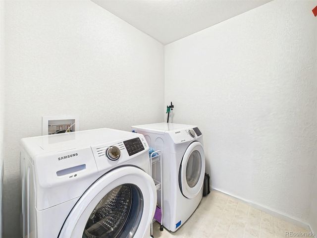 6272 Anders Ridge Lane, Colorado Springs, CO 80927