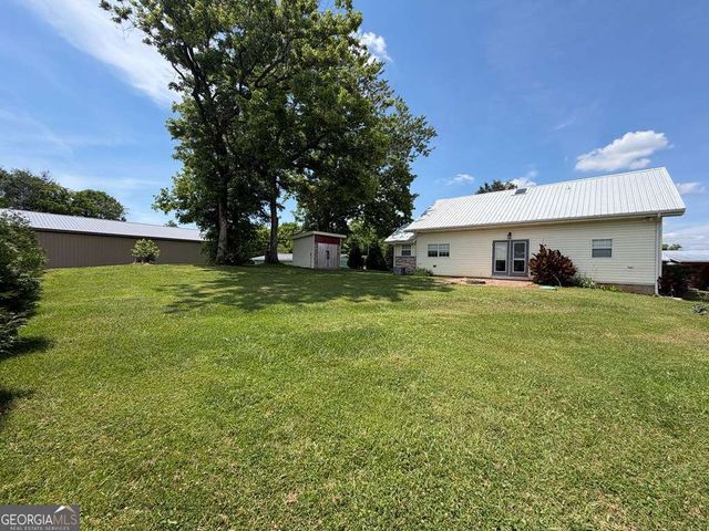 17 Town Square Road, Morganton, GA 30560