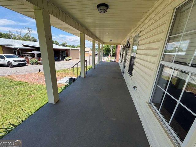 17 Town Square Road, Morganton, GA 30560