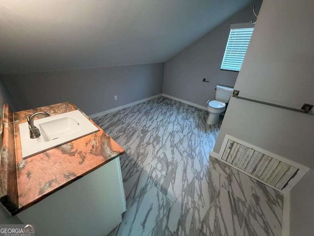 17 Town Square Road, Morganton, GA 30560