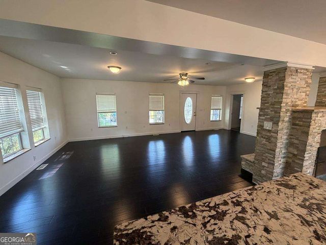 17 Town Square Road, Morganton, GA 30560