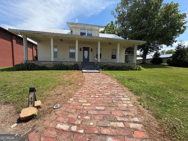 17 Town Square Road, Morganton, GA 30560