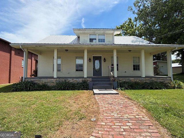 17 Town Square Road, Morganton, GA 30560