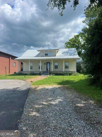 17 Town Square Road, Morganton, GA 30560