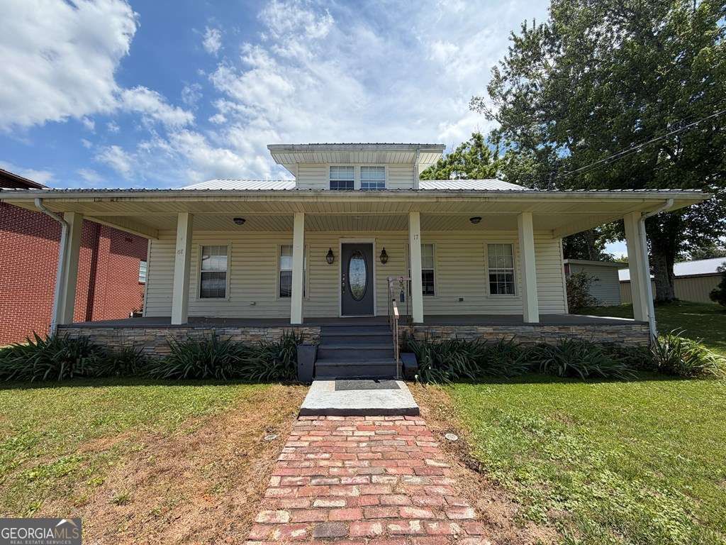 17 Town Square Road, Morganton, GA 30560