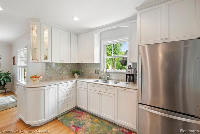 551 N Evergreen Street, Plymouth, MI 48170