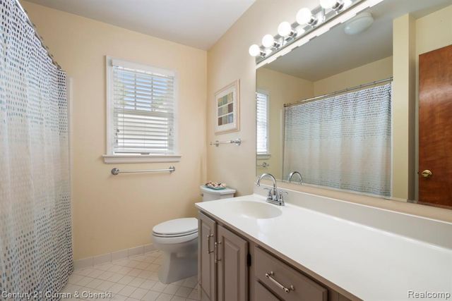 551 N Evergreen Street, Plymouth, MI 48170