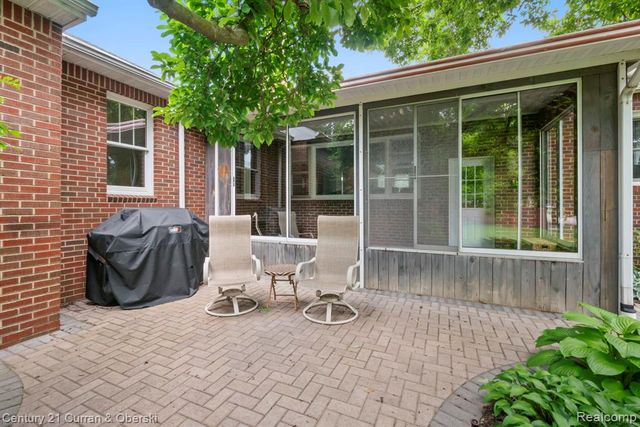 551 N Evergreen Street, Plymouth, MI 48170