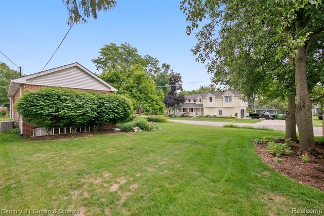 551 N Evergreen Street, Plymouth, MI 48170