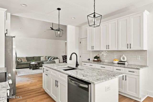 912 Thrush Drive, Vass, NC 28394