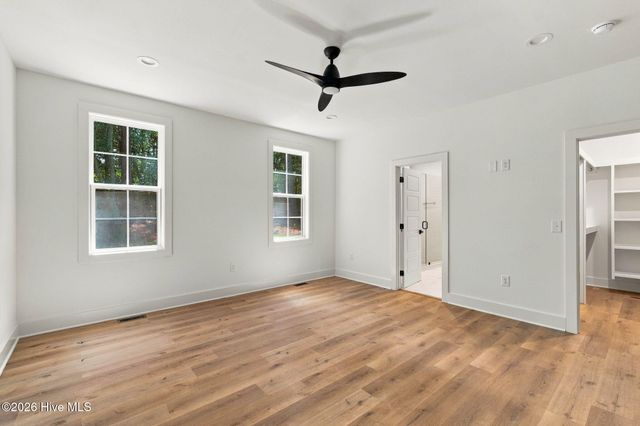 912 Thrush Drive, Vass, NC 28394