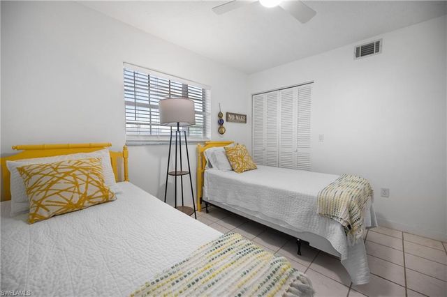 1531 Placida RD 1-103, Englewood, FL 34223