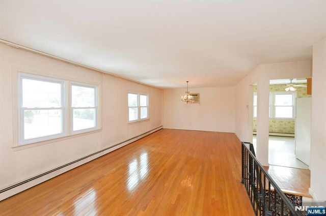 130 Washington Avenue, New Milford, NJ 07646