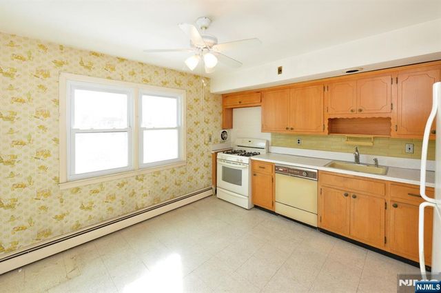 130 Washington Avenue, New Milford, NJ 07646