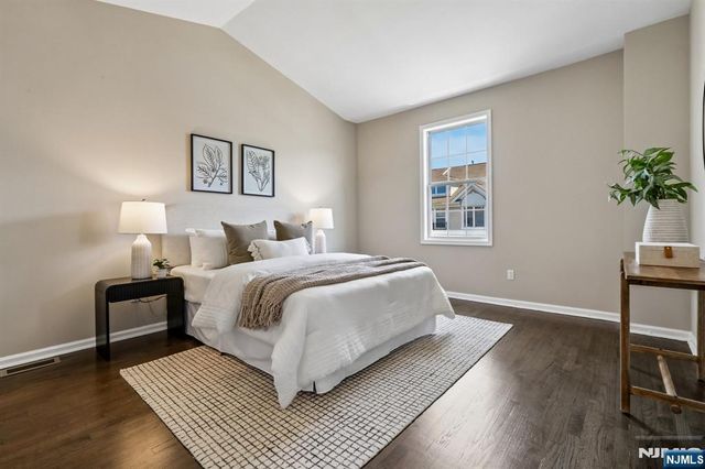 22 Devonshire Drive 128, Clifton, NJ 07013