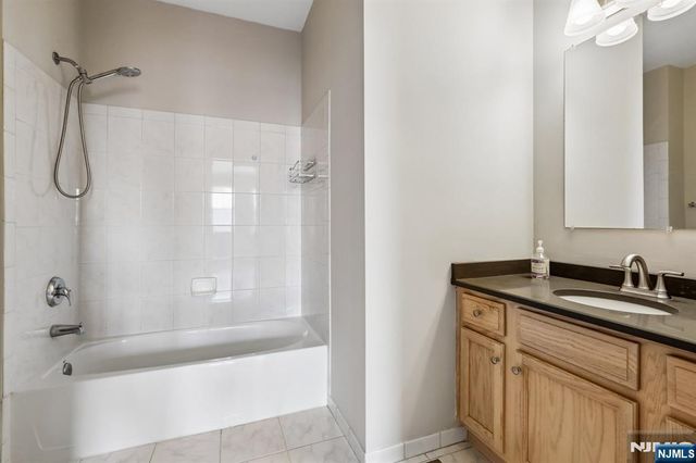 22 Devonshire Drive 128, Clifton, NJ 07013