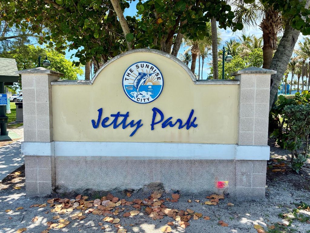 Image 40 of property listing at 437 Acai Lane, Fort Pierce, FL 34981