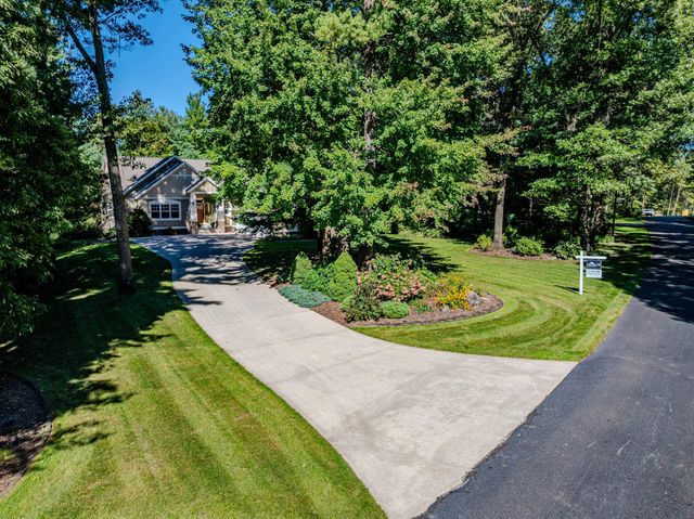 3998 Darcliff Lane, Cedar Creek Twp, MI 49457