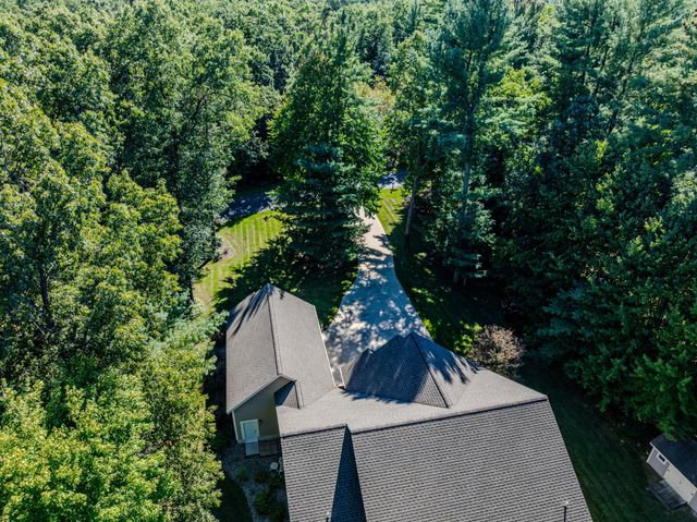 3998 Darcliff Lane, Cedar Creek Twp, MI 49457