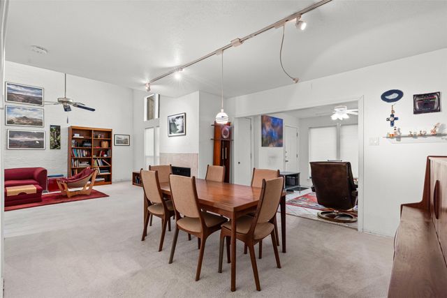 715 Oakwood Trail, Fort Worth, TX 76112