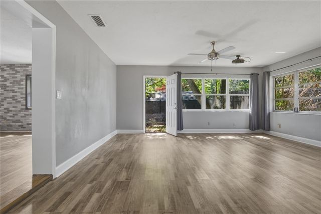 1120 W MAGNOLIA STREET, Clermont, FL 34711