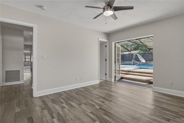 1120 W MAGNOLIA STREET, Clermont, FL 34711