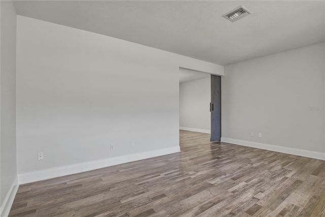 1120 W MAGNOLIA STREET, Clermont, FL 34711