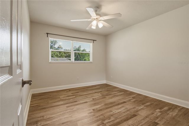 1120 W MAGNOLIA STREET, Clermont, FL 34711
