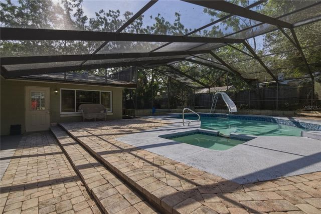 1120 W MAGNOLIA STREET, Clermont, FL 34711