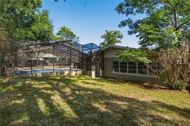 1120 W MAGNOLIA STREET, Clermont, FL 34711
