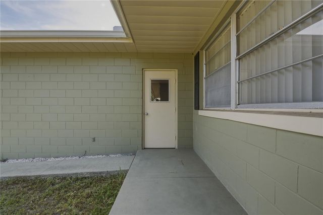 1120 W MAGNOLIA STREET, Clermont, FL 34711