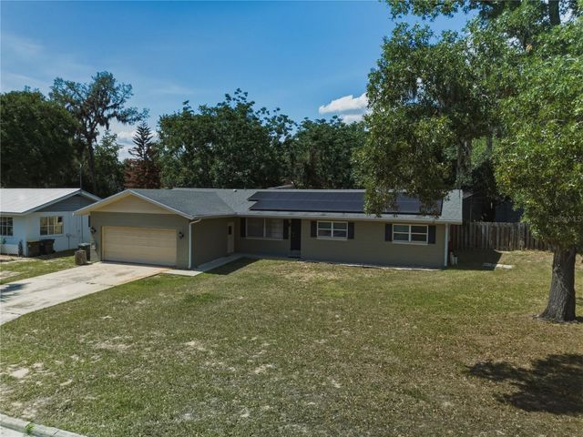 1120 W MAGNOLIA STREET, Clermont, FL 34711