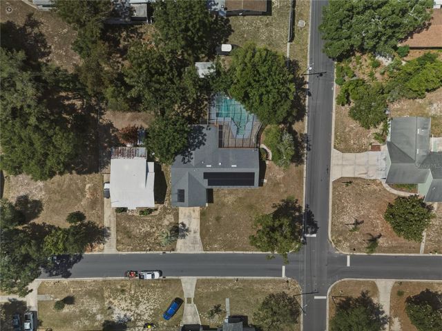 1120 W MAGNOLIA STREET, Clermont, FL 34711