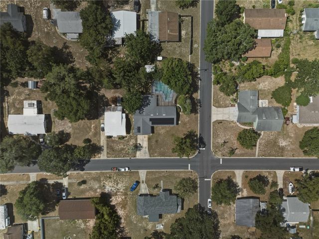 1120 W MAGNOLIA STREET, Clermont, FL 34711