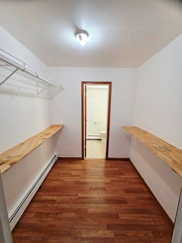 1045 Higgins Quarters Drive 4-101, Hoffman Estates, IL 60169