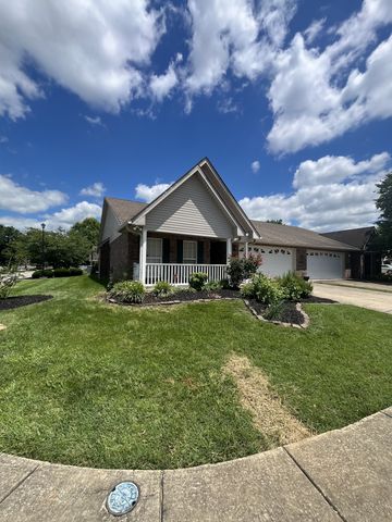 1301 Crofton Park Ct, Columbia, TN 38401